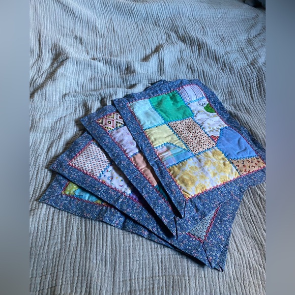 Vintage 1970s crazy quilt placemats set of 4 - Picture 7 of 9
